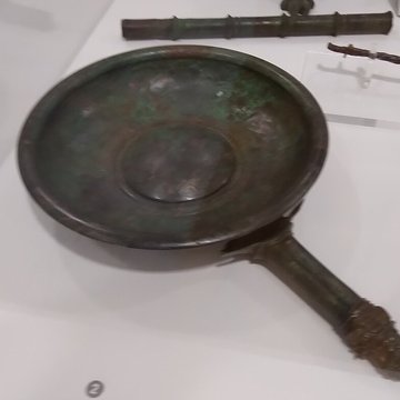 Le Beffroi - musée Boucher de Perthes - Manessier