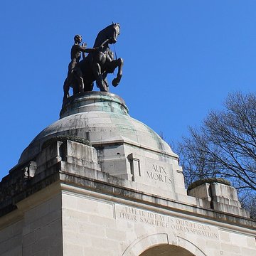 Mémorial et Musée national sud-africain de Longueval