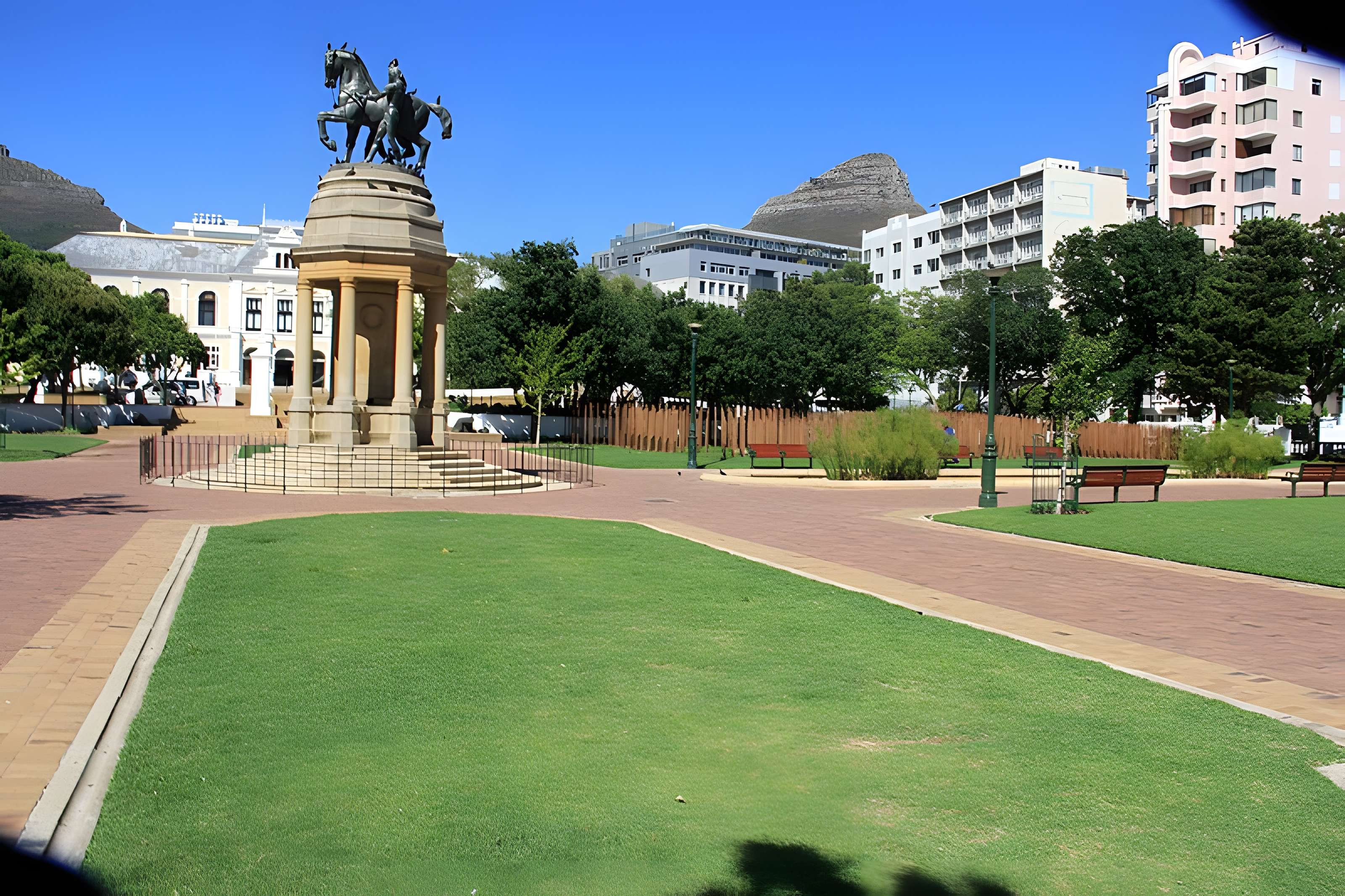 Mémorial et Musée national sud-africain de Longueval