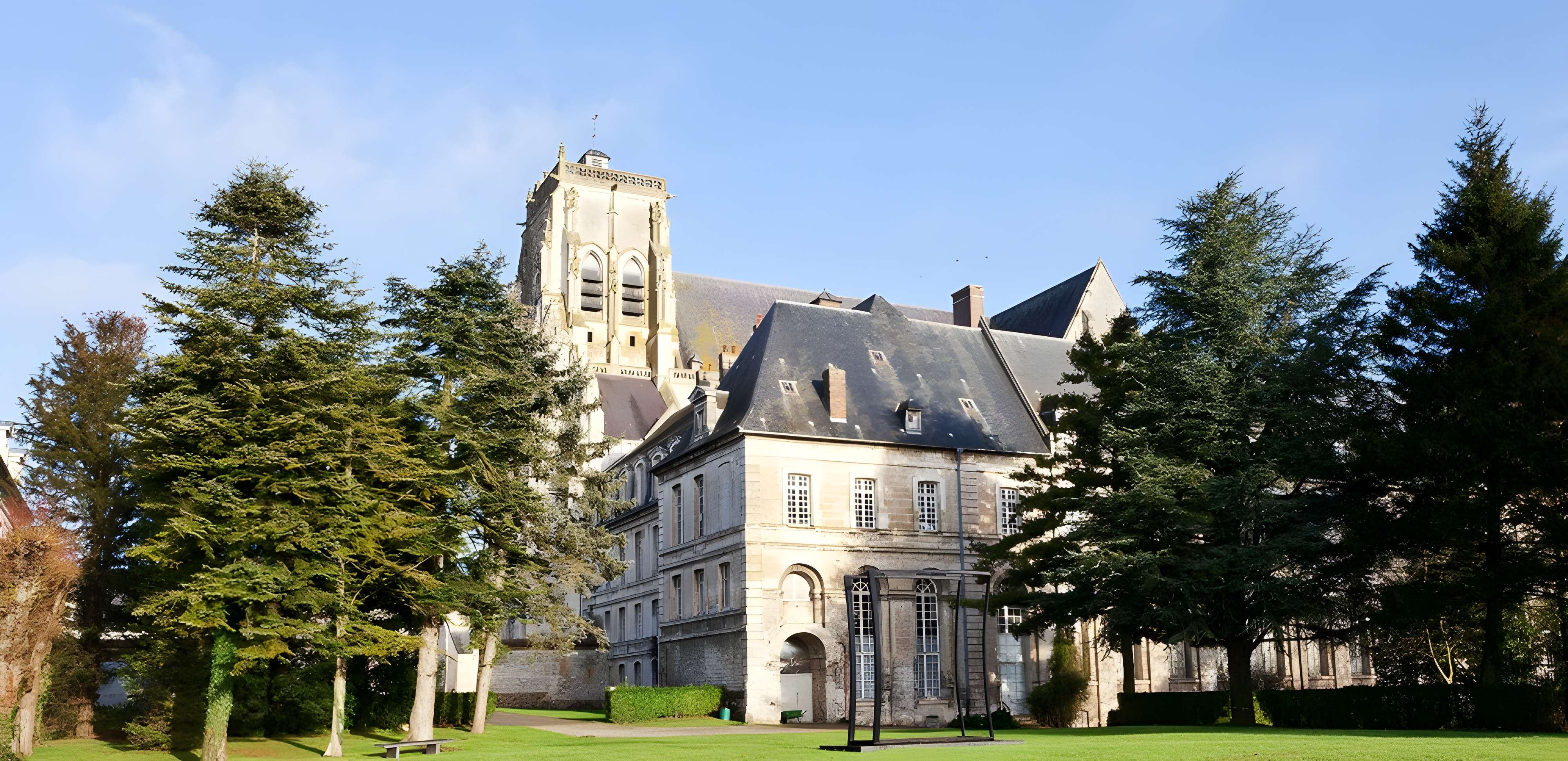 Musée départemental de Saint-Riquier L'abbaye