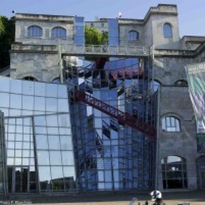 Photo de Cité internationale de la bande dessinée et de limage dAngoulême