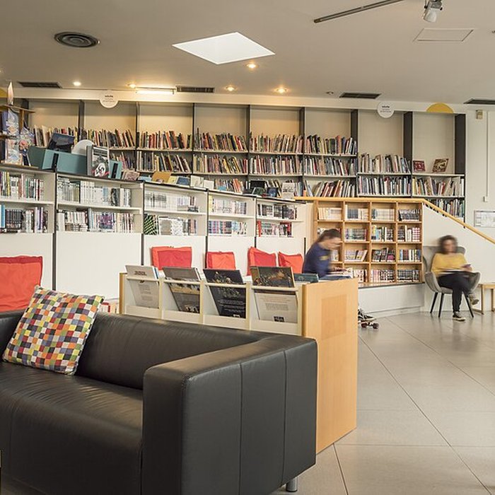 Photo de Cité internationale de la bande dessinée et de limage dAngoulême