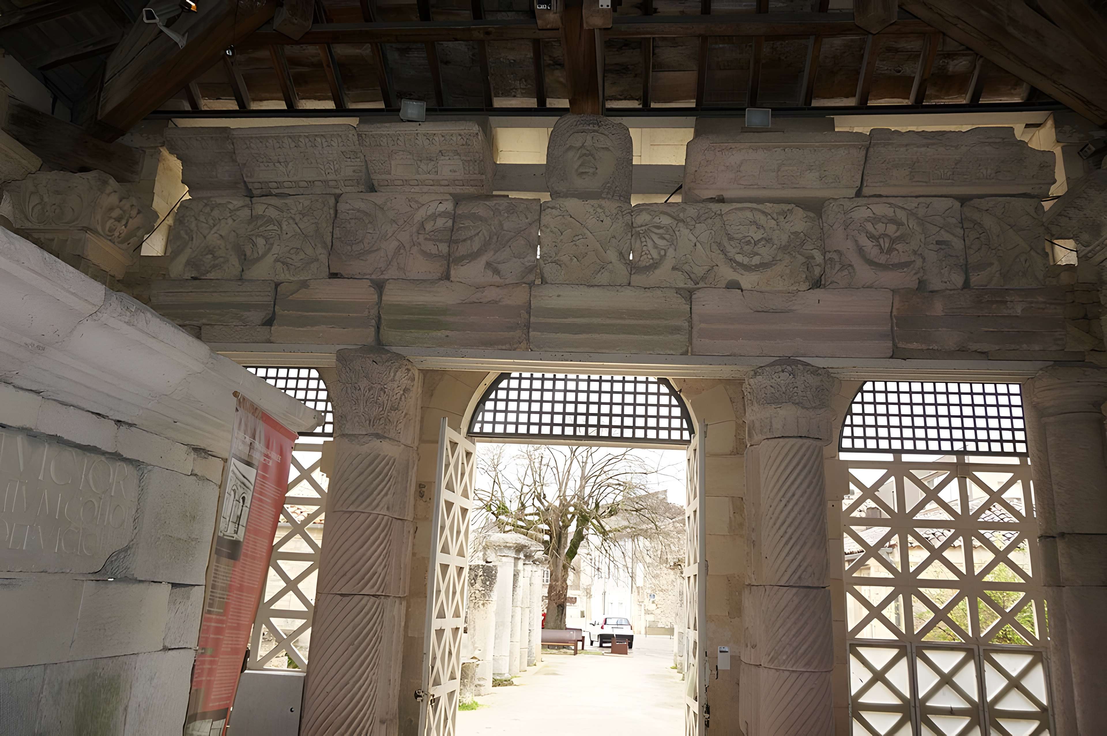 Musée archéologique de Saintes