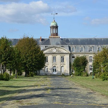 Musée national de lAncienne École de médecine navale de Rochefort