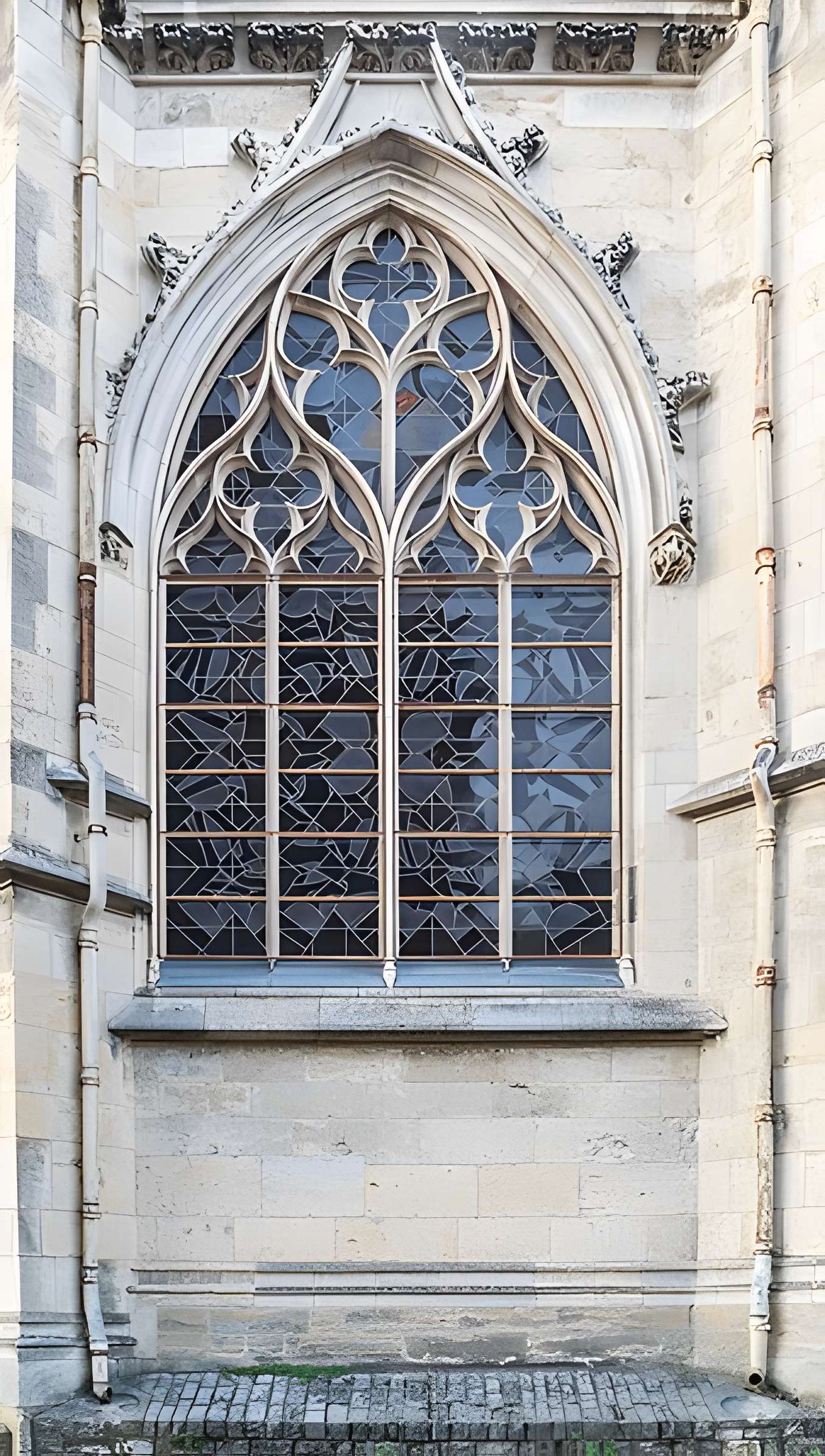 Cathédrale Saint-Cyr-et-Sainte-Julitte de Nevers