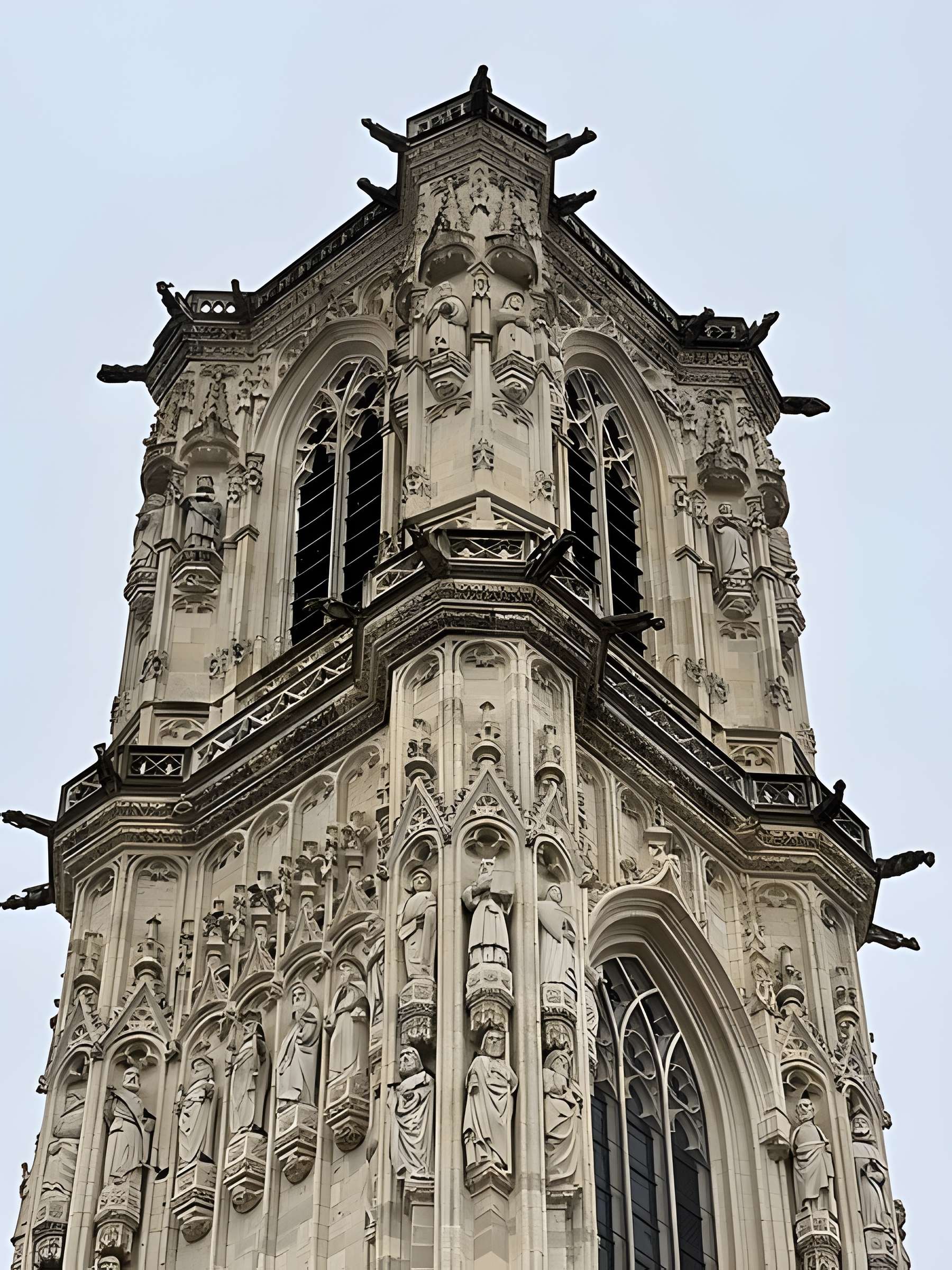 Cathédrale Saint-Cyr-et-Sainte-Julitte de Nevers