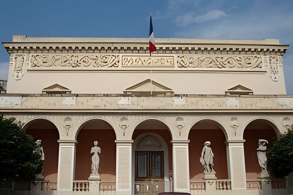 Musée de préhistoire régionale de Menton Façade du musée