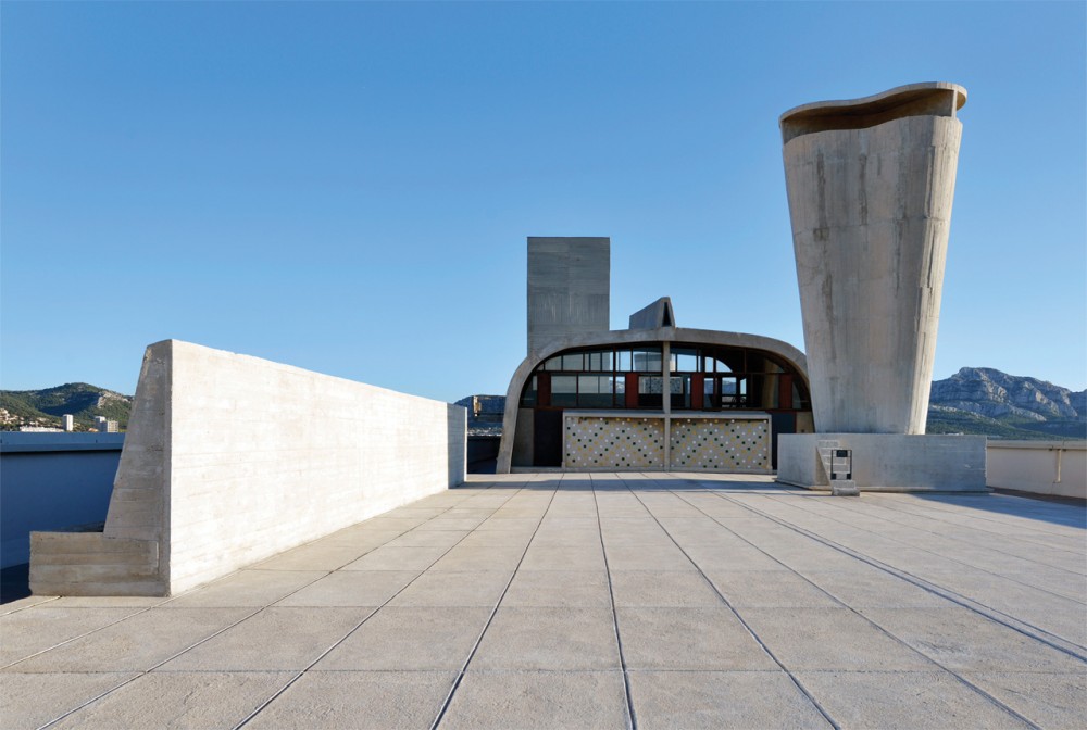 Photo de MAMO : Centre d'art de la Cité Radieuse du Corbusier