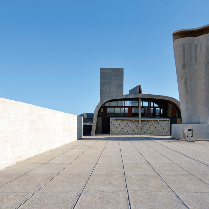 Photo de MAMO : Centre dart de la Cité Radieuse du Corbusier
