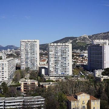 MAMO : Centre dart de la Cité Radieuse du Corbusier