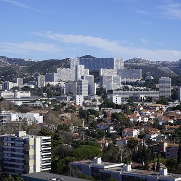 MAMO : Centre dart de la Cité Radieuse du Corbusier
