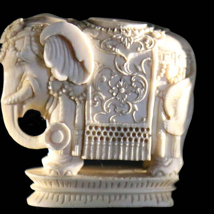 Photo de Musée des Arts décoratifs, de la Faïence et de la Mode à Marseille