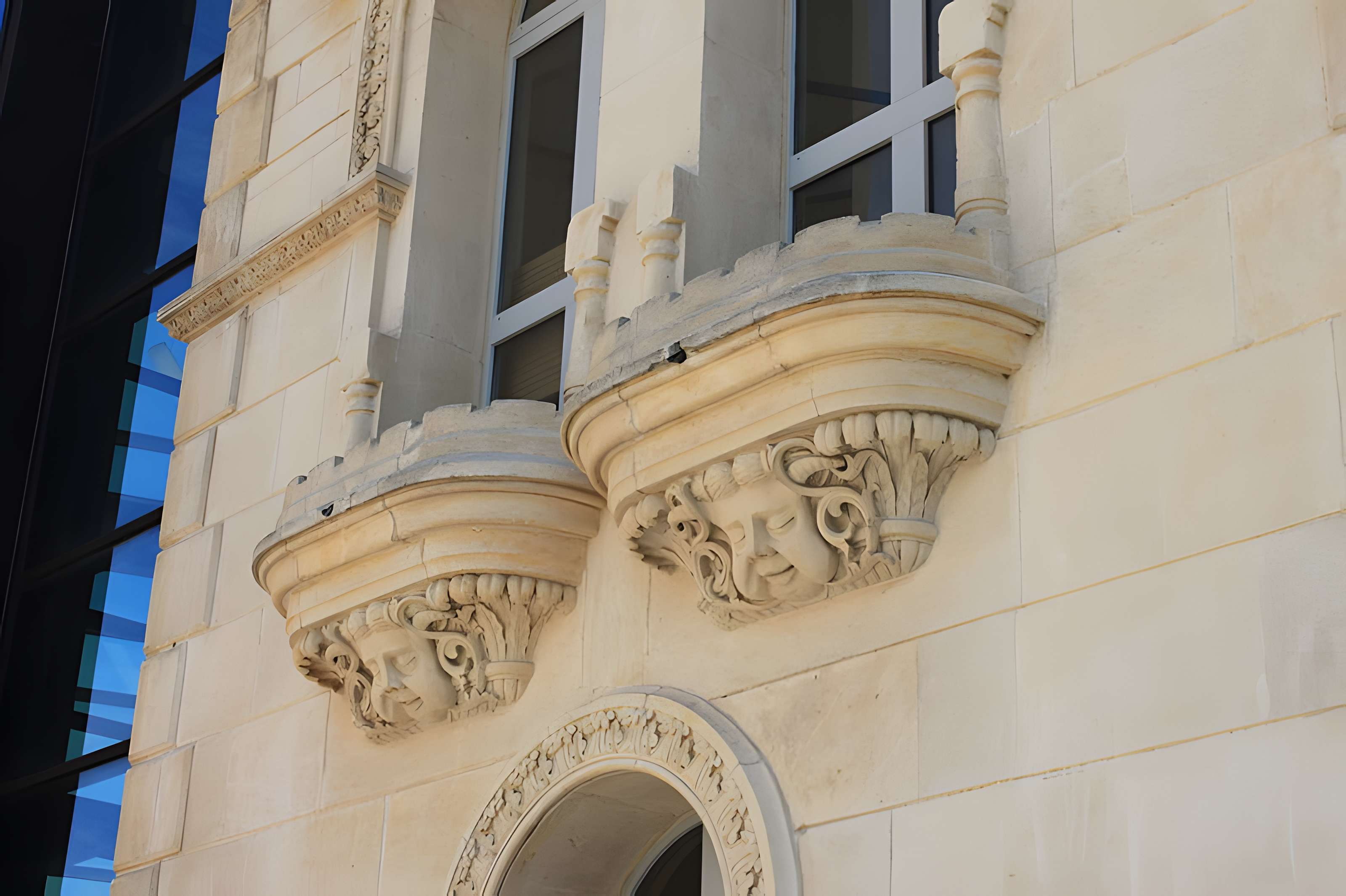 Château de la Buzine : Musée du cinéma méditerranéen