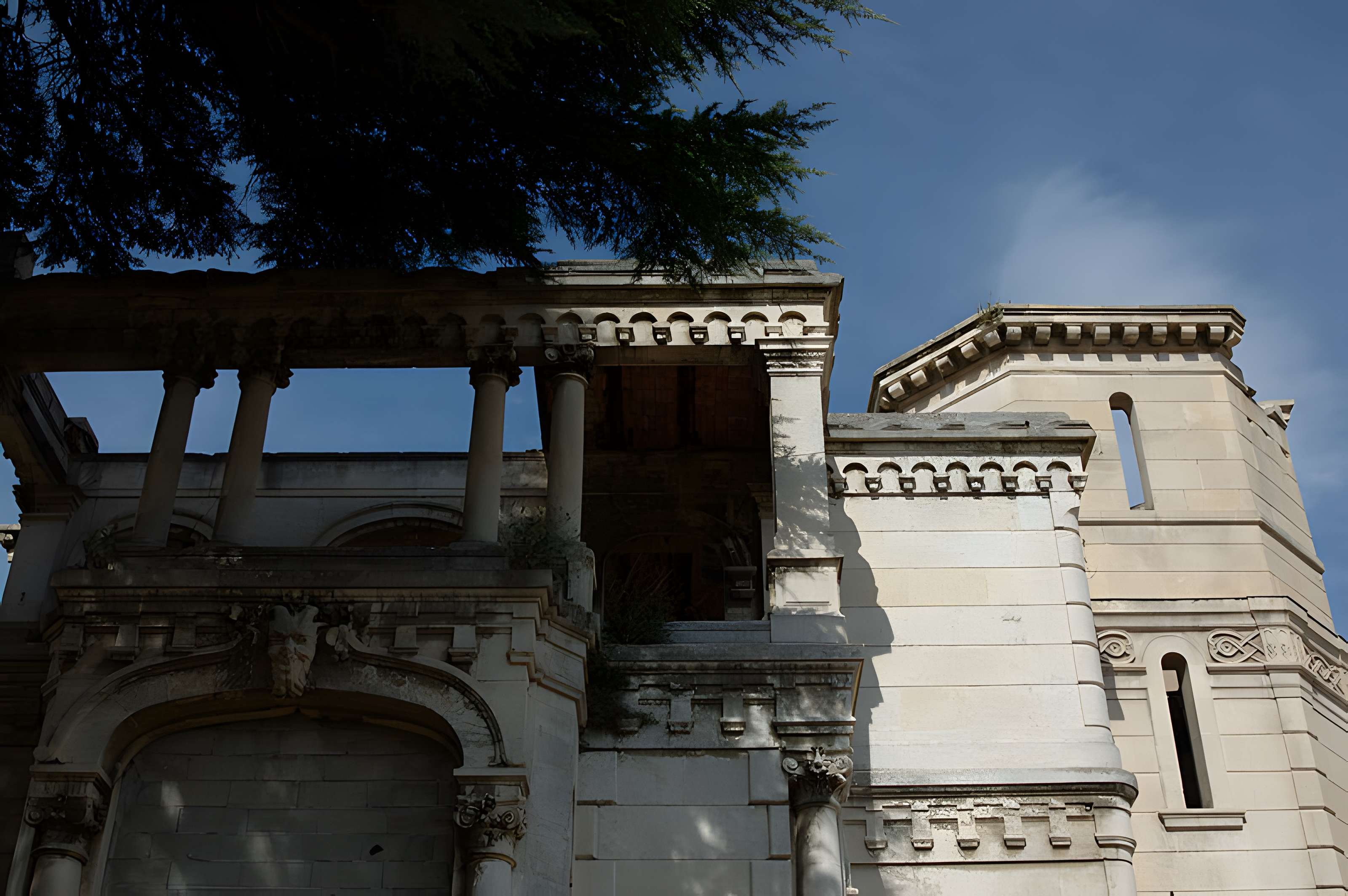 Château de la Buzine : Musée du cinéma méditerranéen