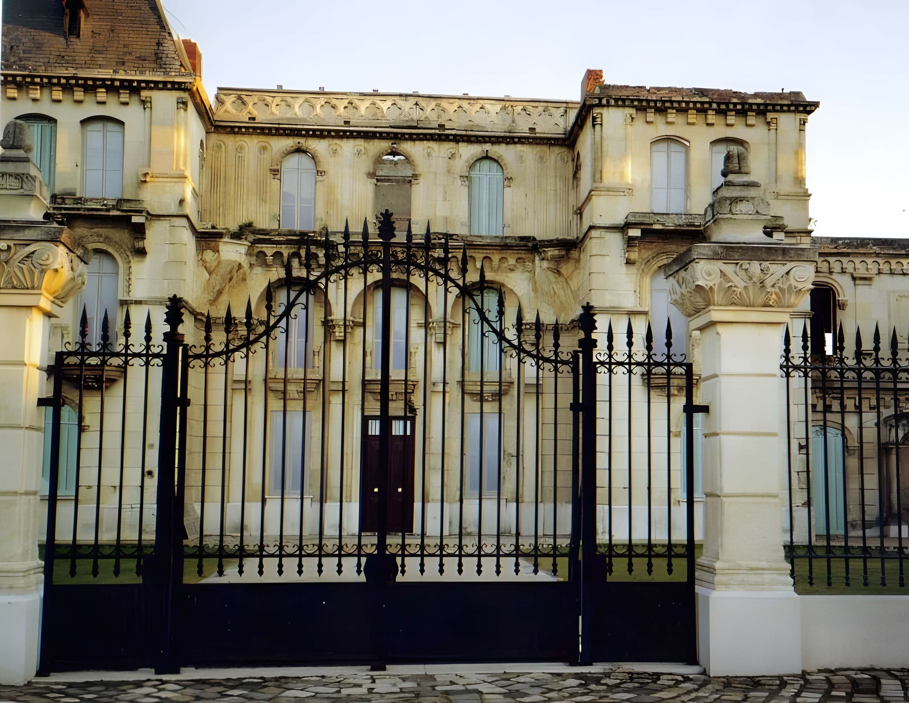 Château de la Buzine : Musée du cinéma méditerranéen
