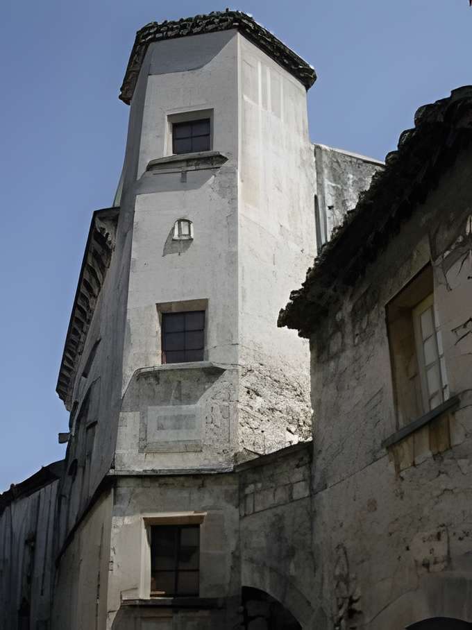 Musée-fondation Louis Jou aux Baux-de-Provence Façade du musée