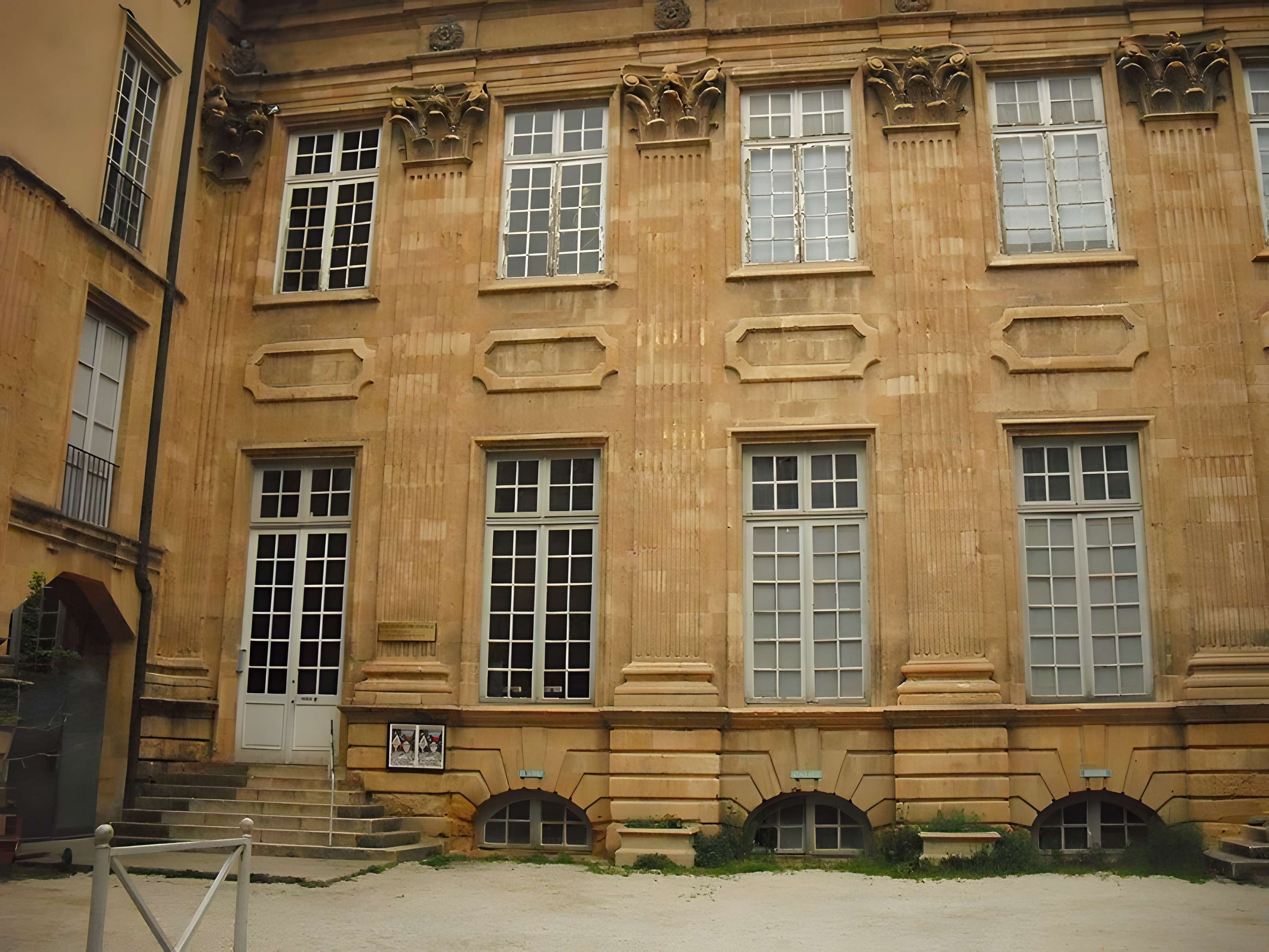 Muséum d'histoire naturelle d'Aix-en-Provence