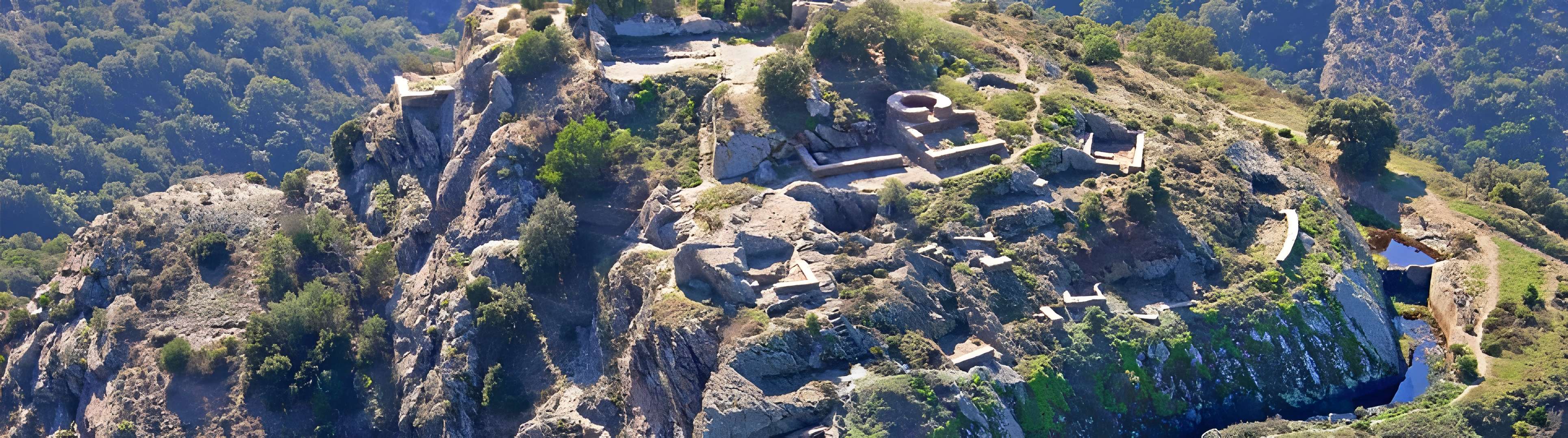 Conservatoire du patrimoine du Freinet L'ancien village médiéval de La Garde-Freinet