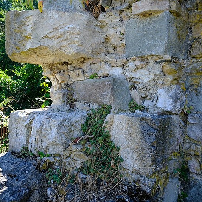 Photo de Château de Thomas de Savoie ruines