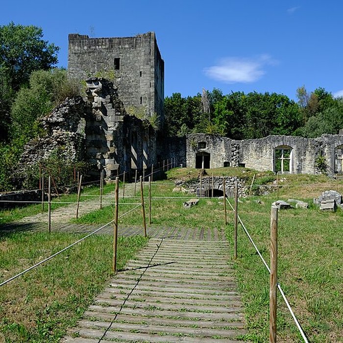 Photo de Château de Thomas de Savoie ruines