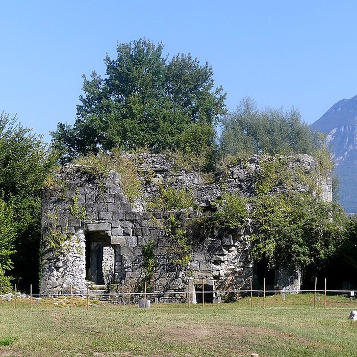 Photo de Château de Thomas de Savoie ruines
