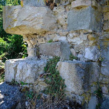 Château de Thomas de Savoie ruines