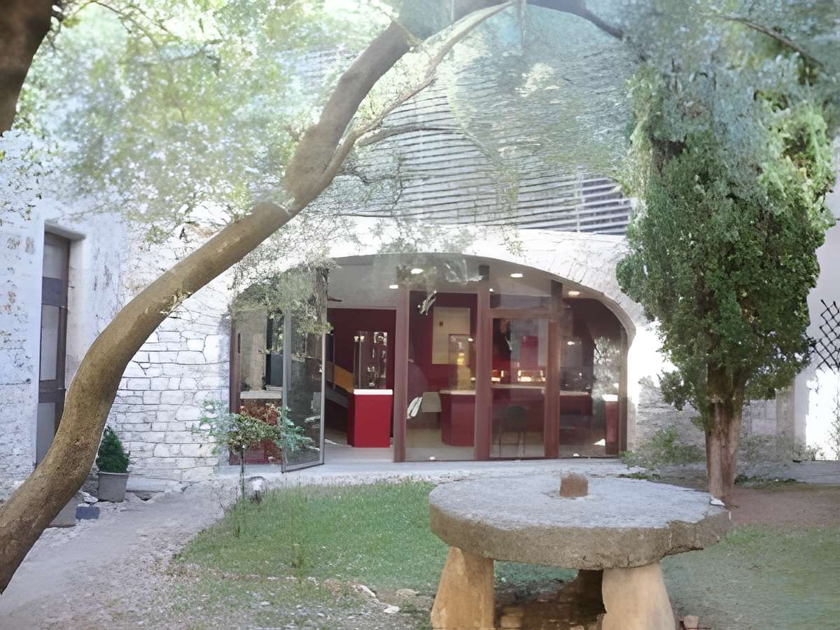 Musée régional des Vans extérieur du musée