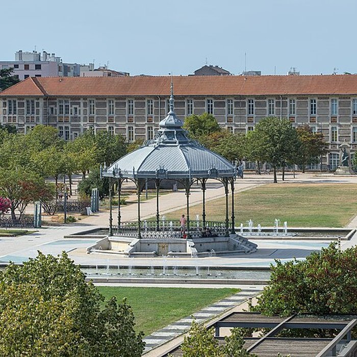 Photo de Musée dart et darchéologie de Valence