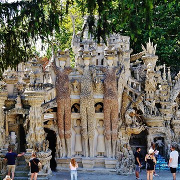 Palais Idéal du Facteur Cheval à Hauterives