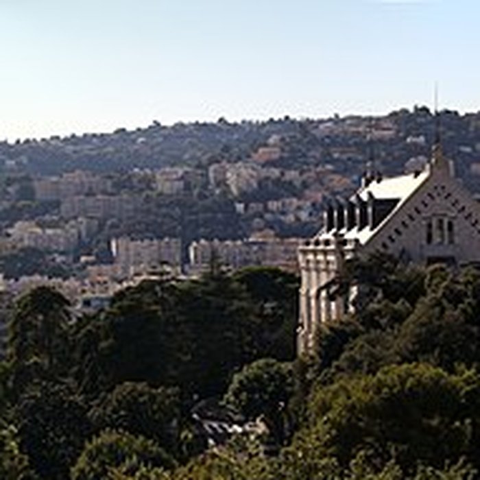 Photo de Châteaux de Valrose, actuellement Université de Nice Faculté des Sciences