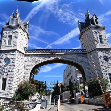 Châteaux de Valrose, actuellement Université de Nice Faculté des Sciences