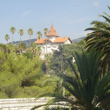 Châteaux de Valrose, actuellement Université de Nice Faculté des Sciences