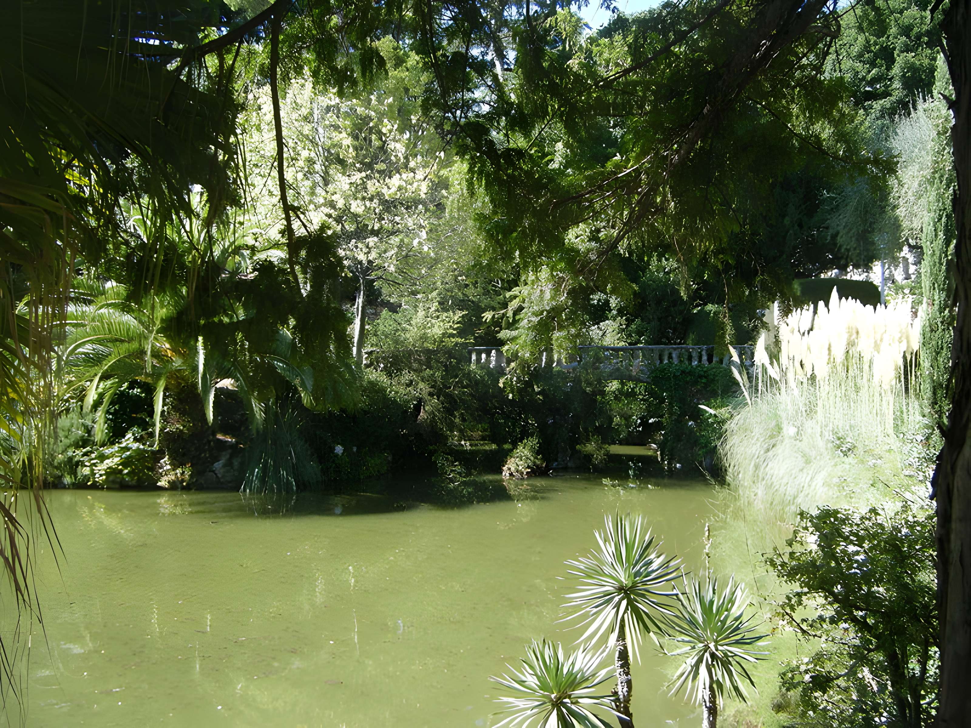 Châteaux de Valrose, actuellement Université de Nice (Faculté des Sciences)