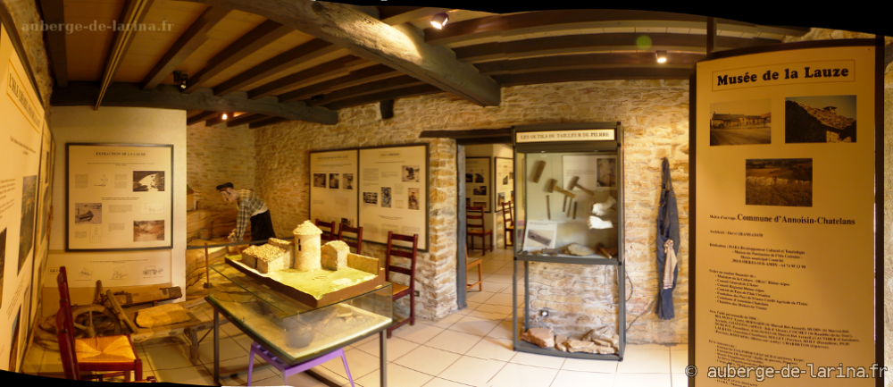 Musée de la lauze à Annoisin-Chatelans 