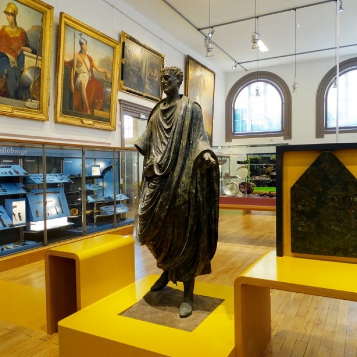 Photo de Musée des beaux-arts et darchéologie de Vienne