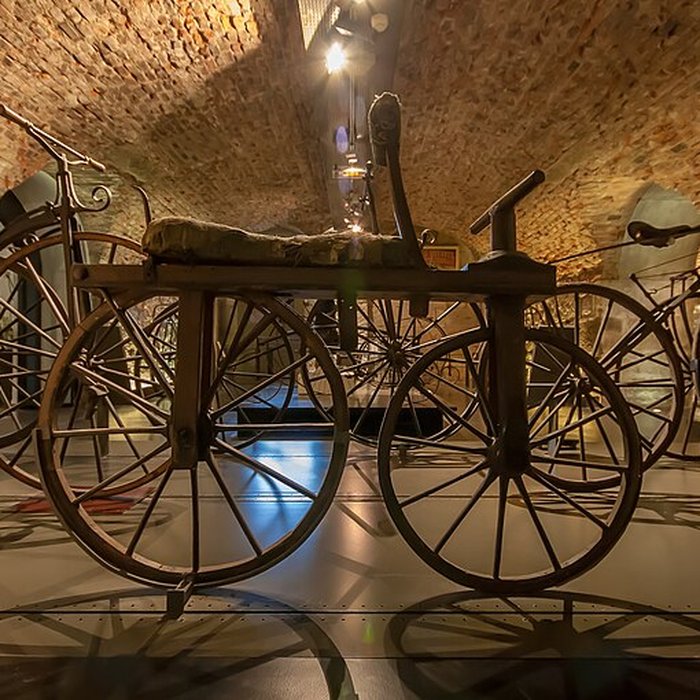 Photo de Musée dart et dindustrie de Saint-Étienne