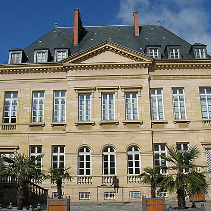 Photo de Musée des beaux-arts et darchéologie Joseph-Déchelette