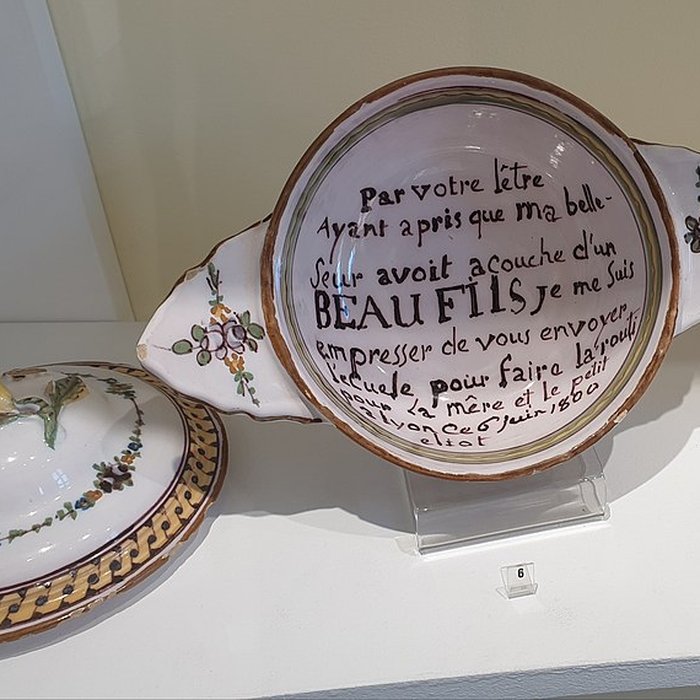 Photo de Musée des beaux-arts et darchéologie Joseph-Déchelette