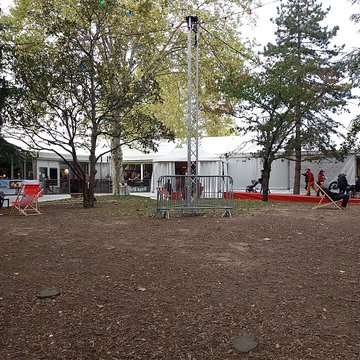 Maison dite Villa des Frères Lumière, actuellement Fondation nationale de la photographie