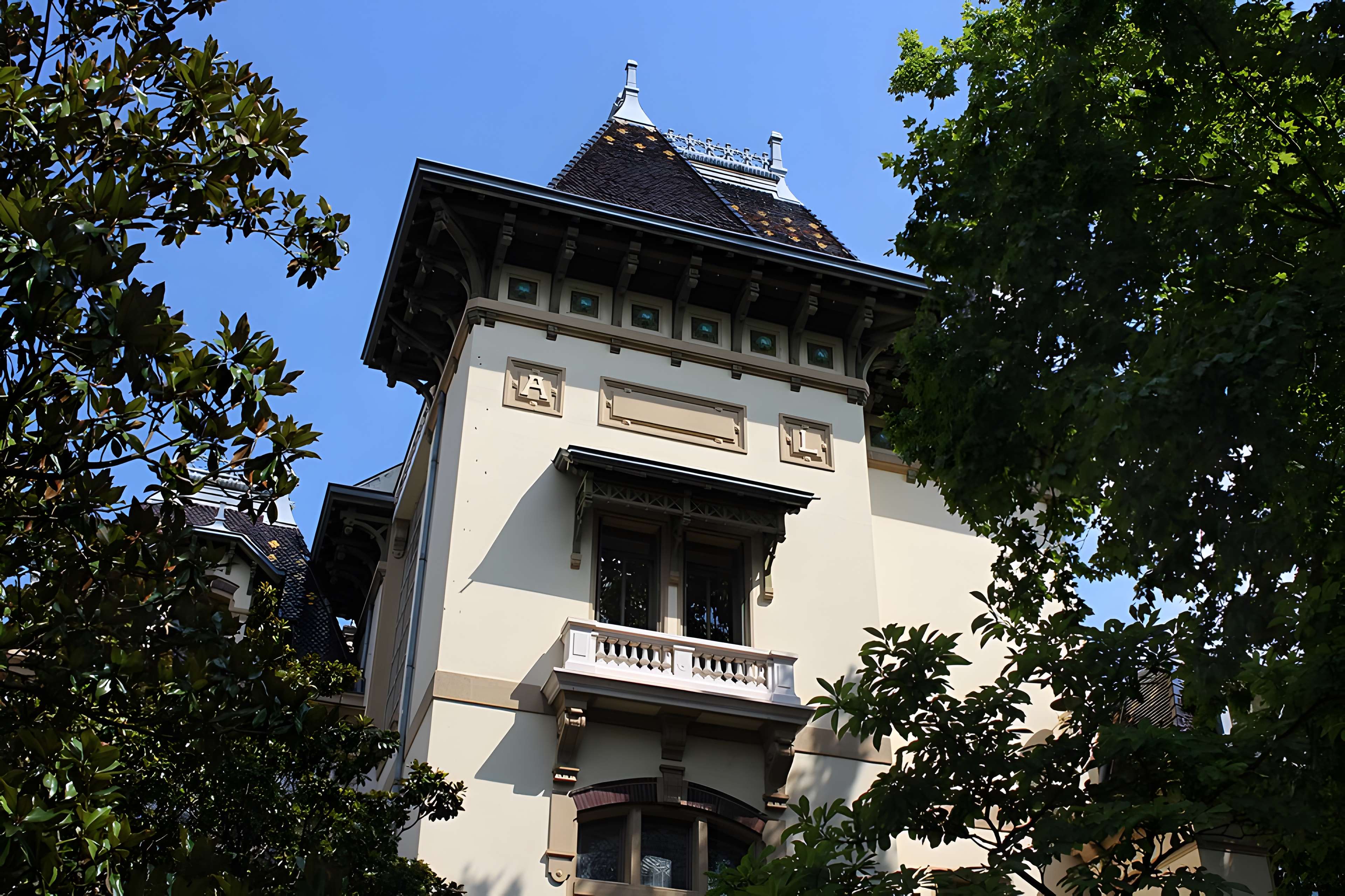 Maison dite Villa des Frères Lumière, actuellement Fondation nationale de la photographie