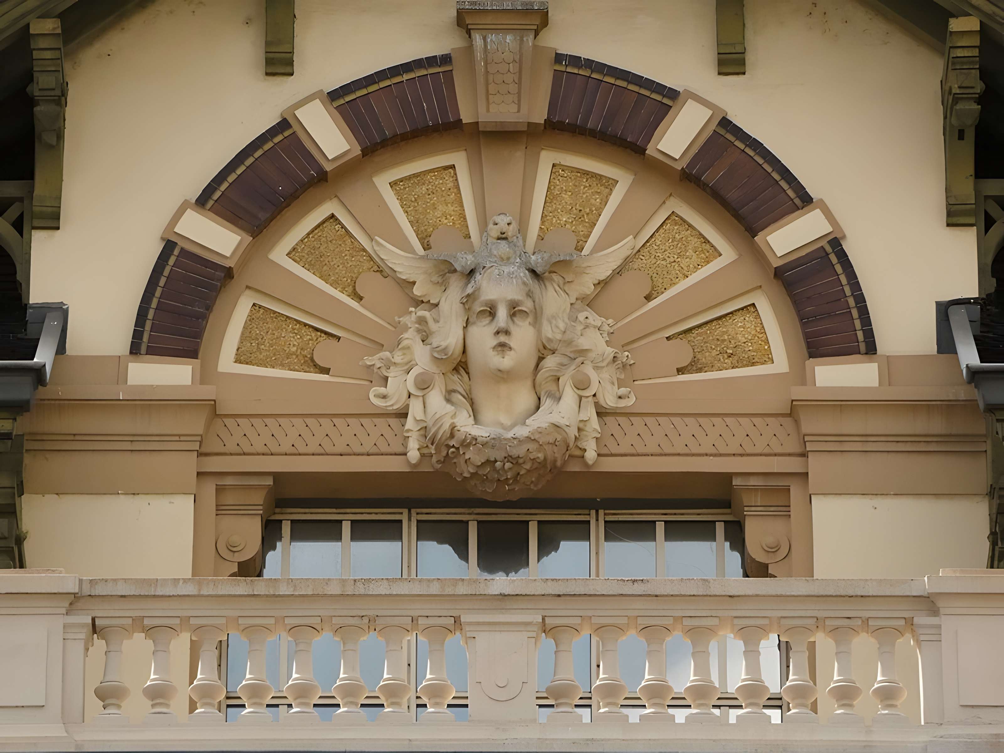 Maison dite Villa des Frères Lumière, actuellement Fondation nationale de la photographie
