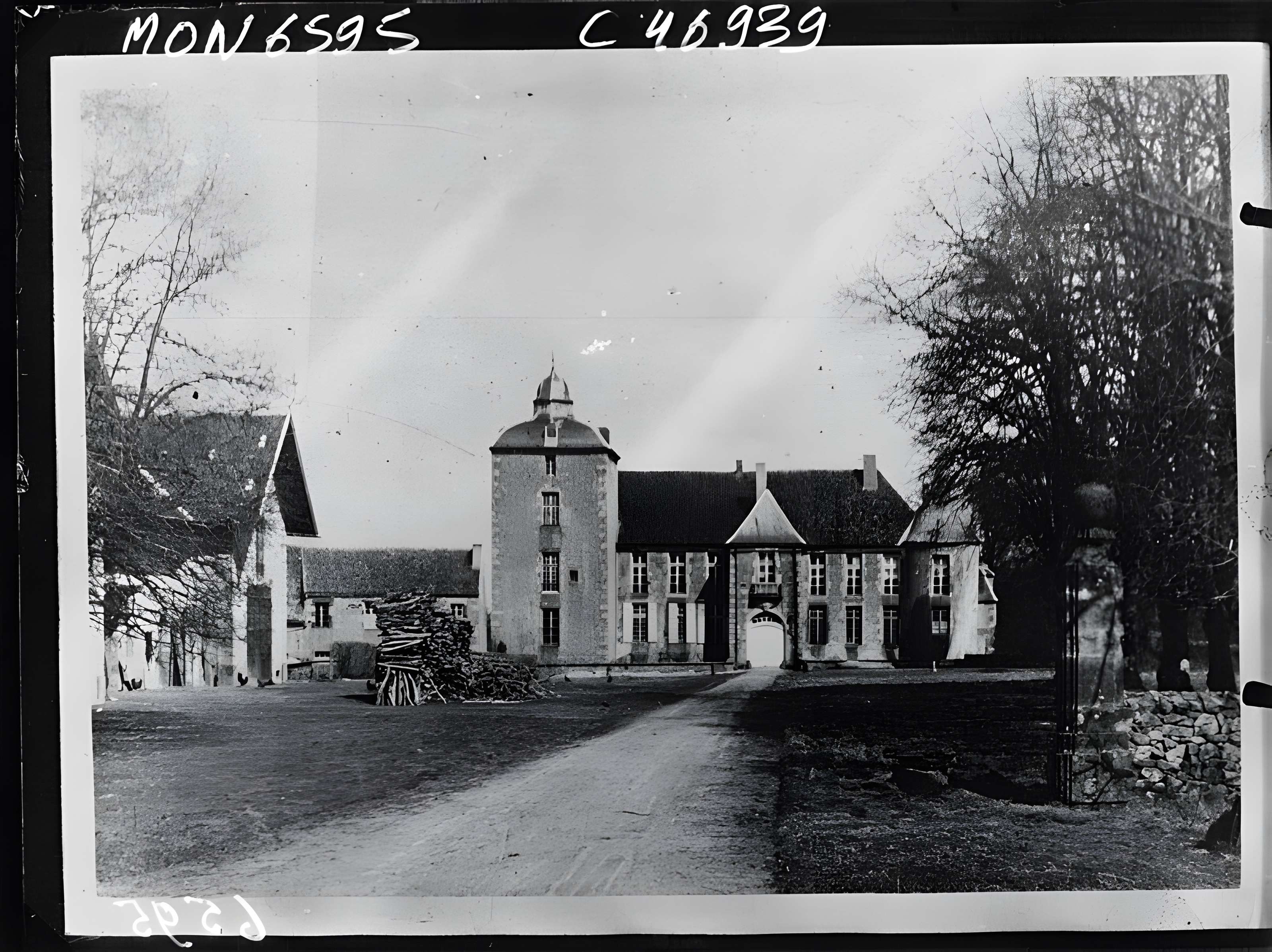 Château de Vésigneux