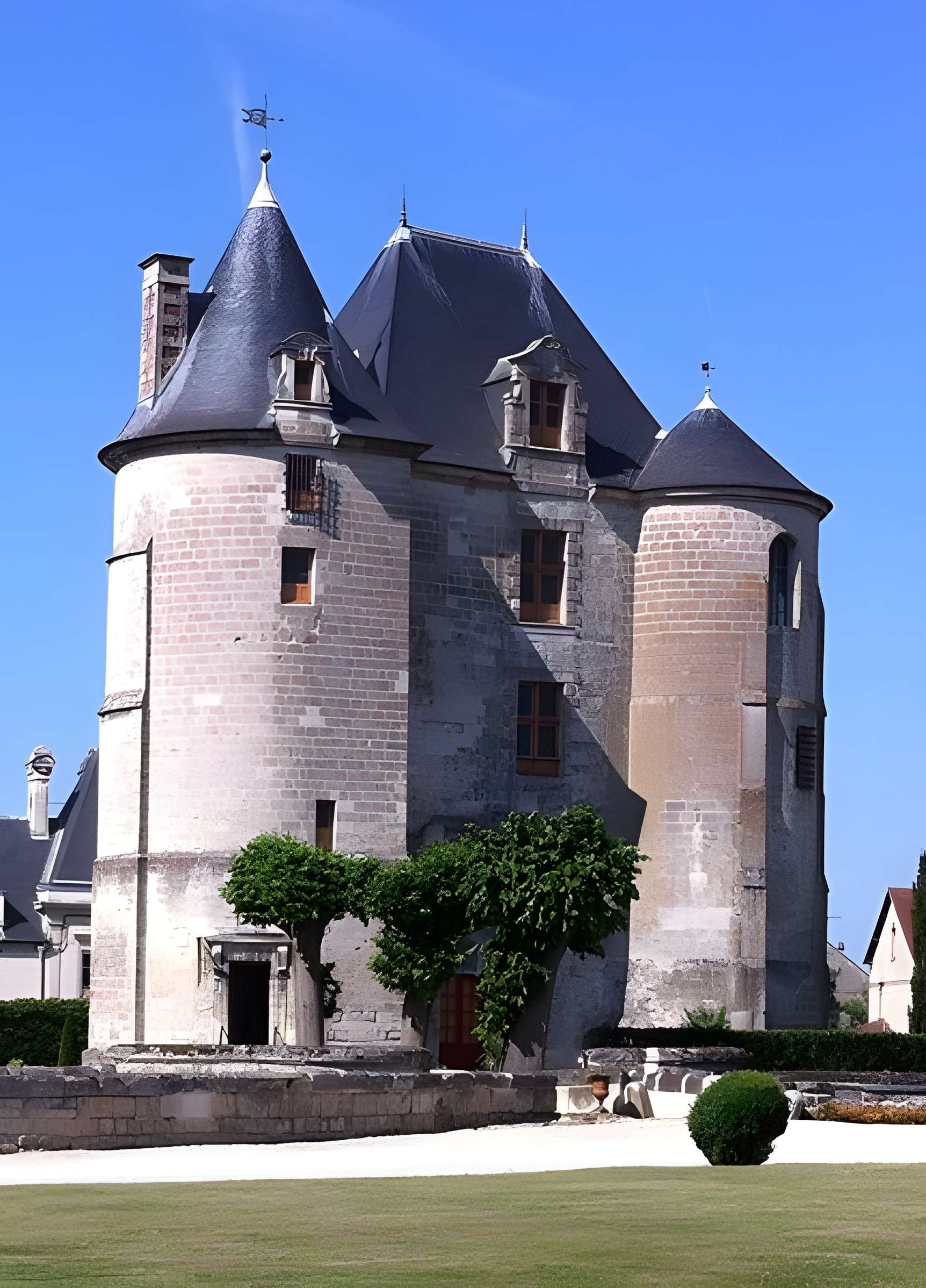 Chateau de Vic-sur-Aisne