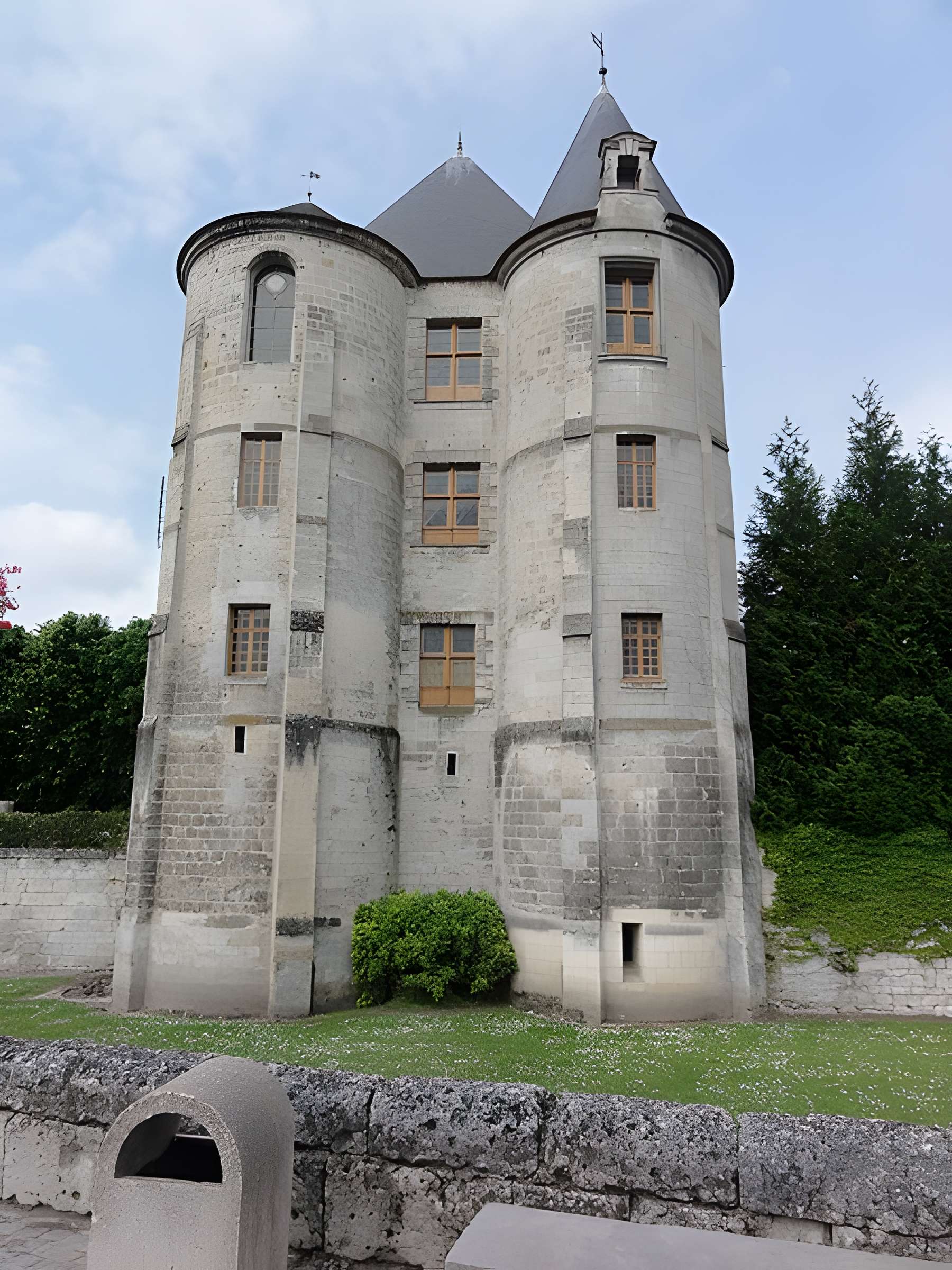 Chateau de Vic-sur-Aisne