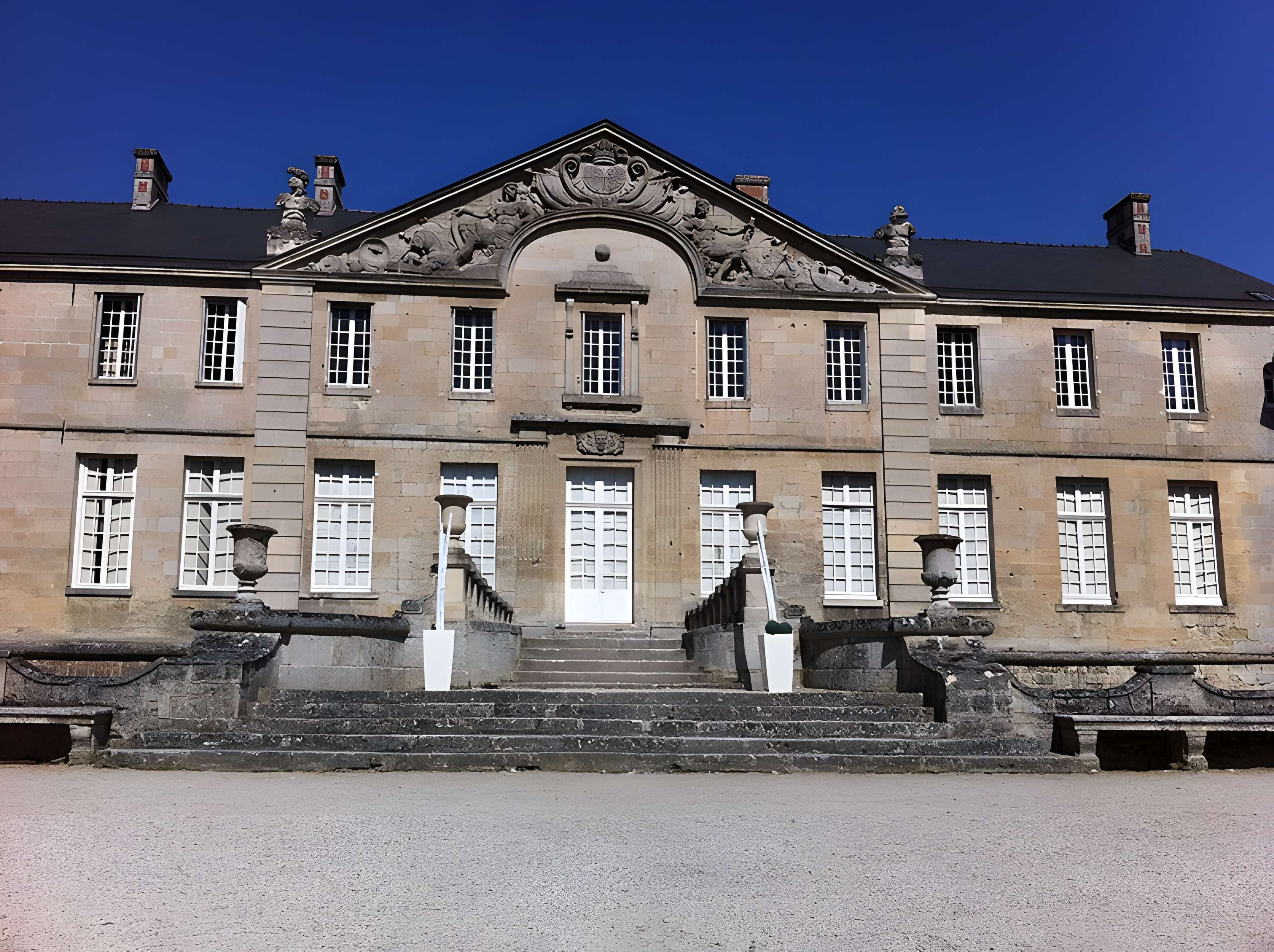 Chateau de Vic-sur-Aisne