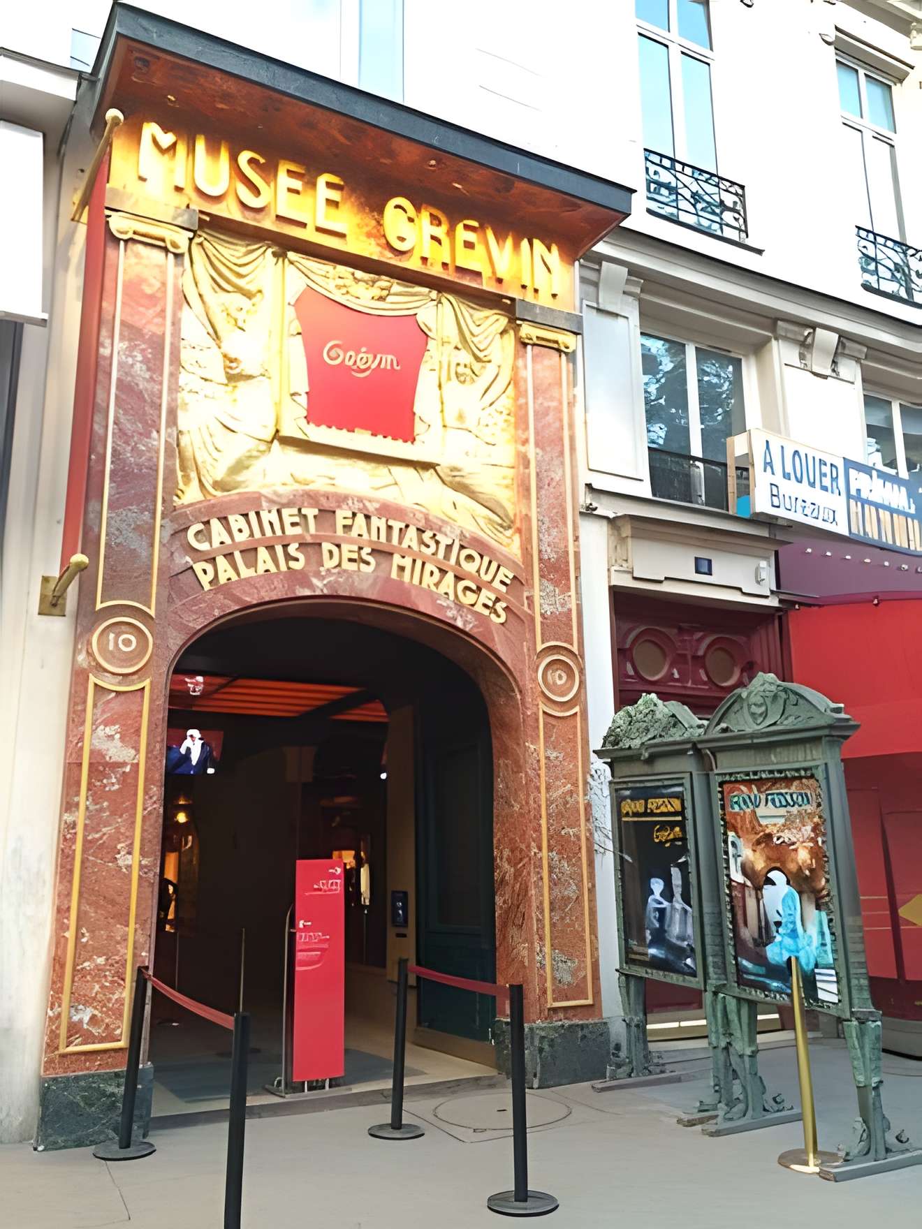 Musée Grévin - Paris 9ème entrée du musée