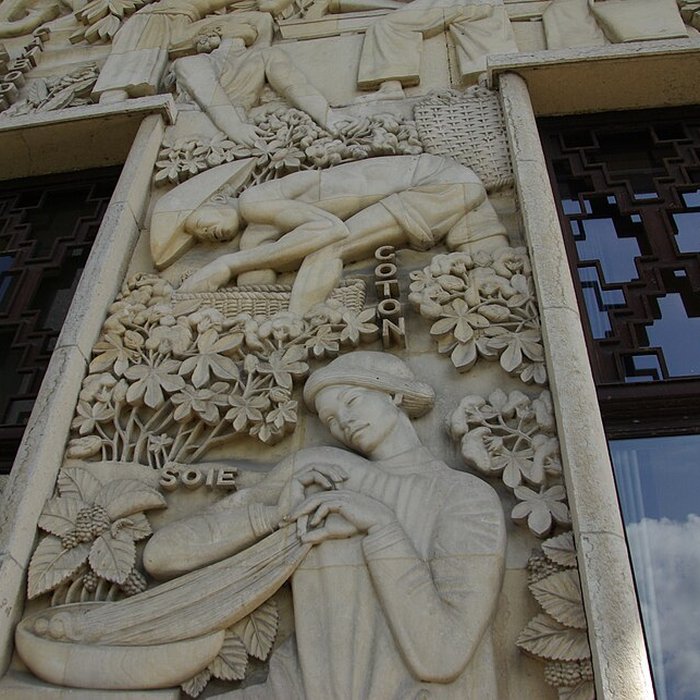 Photo de Ancien Musée National des Arts Africains et Océaniens, devenu Cité nationale de lhistoire de lImmigration