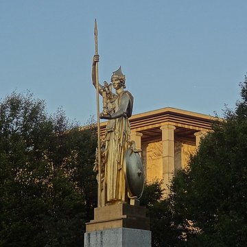 Ancien Musée National des Arts Africains et Océaniens, devenu Cité nationale de lhistoire de lImmigration