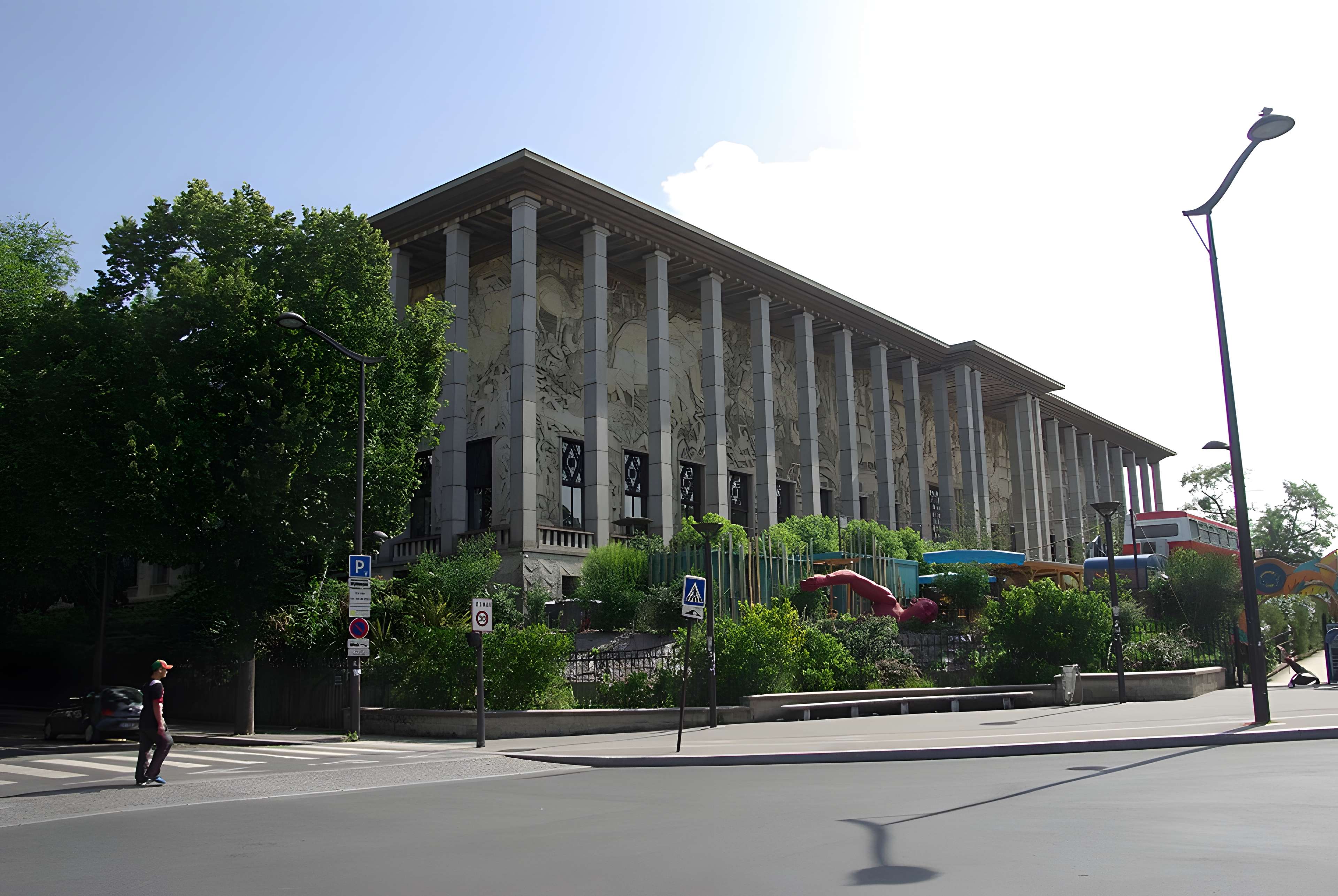 Ancien Musée National des Arts Africains et Océaniens, devenu Cité nationale de l'histoire de l'Immigration