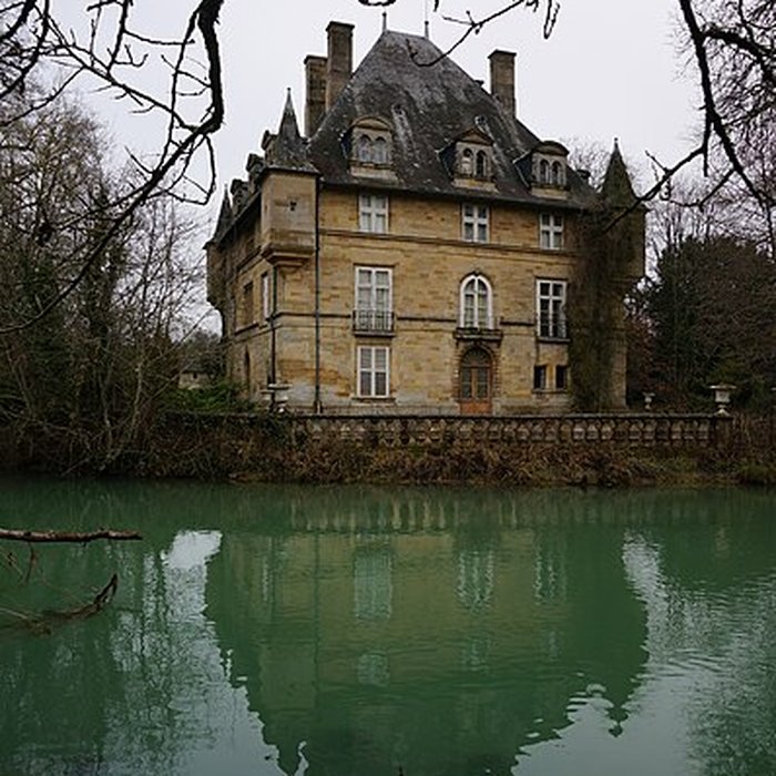Photo de Château de Ville-sur-Saulx également sur commune de Lisle-en-Rigault
